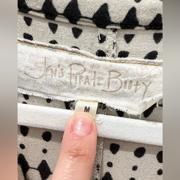 Jen’s Pirate Booty Hyacinth maxi dress by size M. - Picture 8 of 8